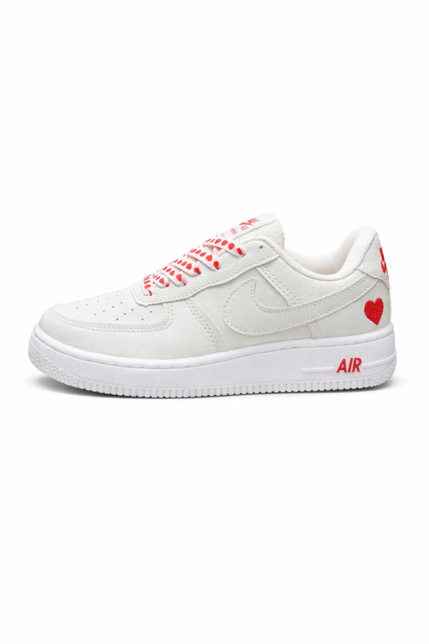 Nike Air Force de Coração Vermelho