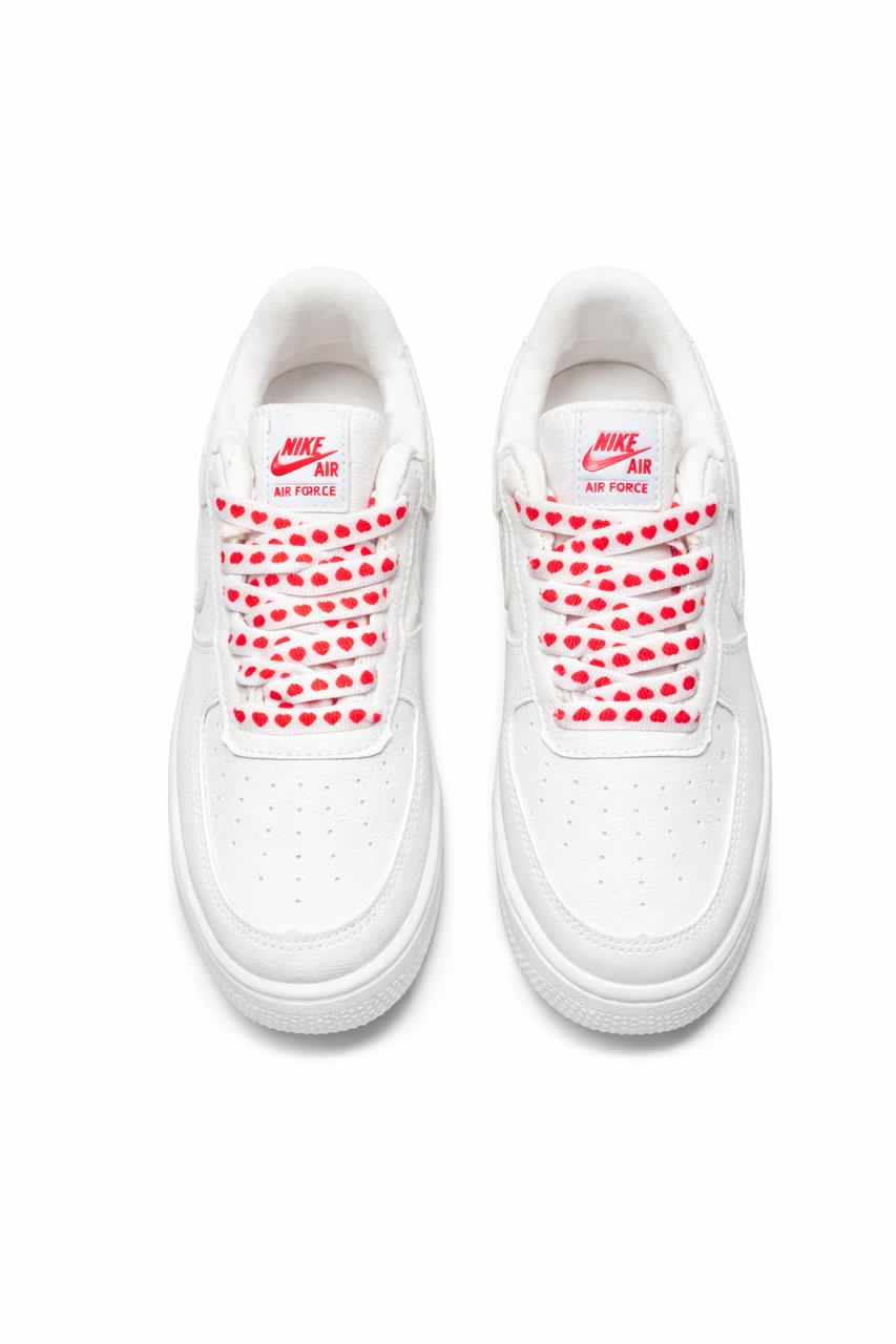 Nike Air Force de Coração Vermelho