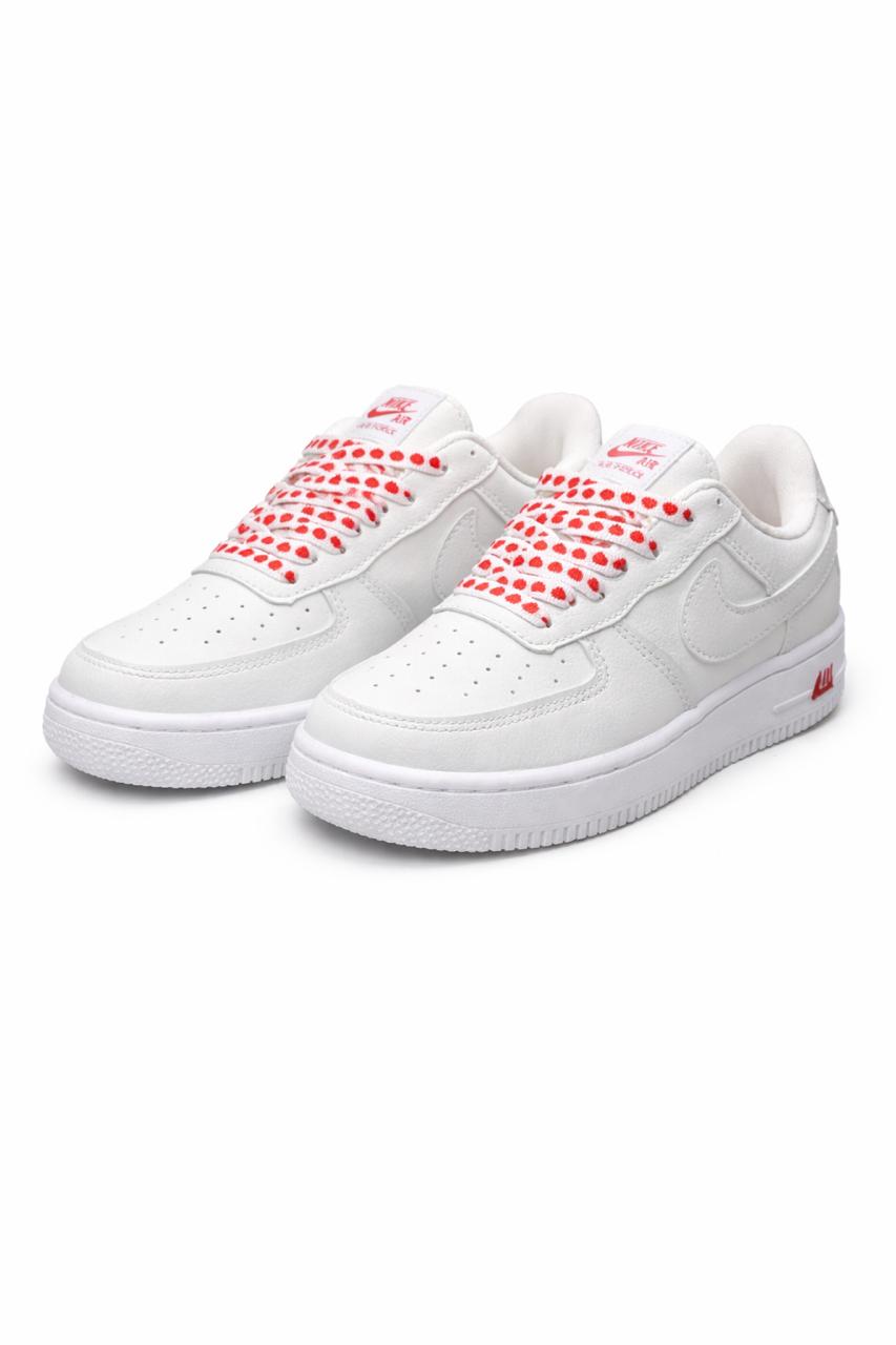 Nike Air Force de Coração Vermelho