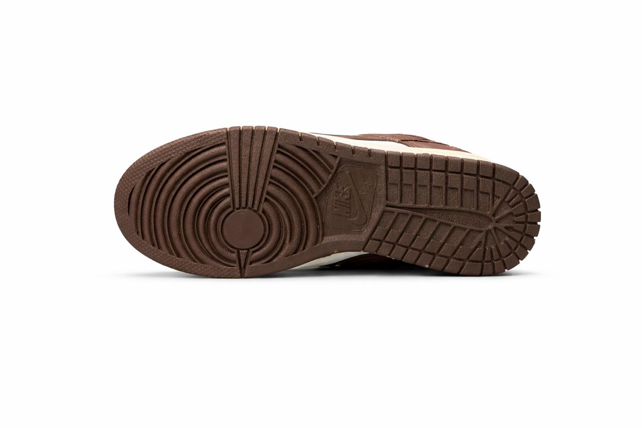 Nike Dunk Marrom e branco
